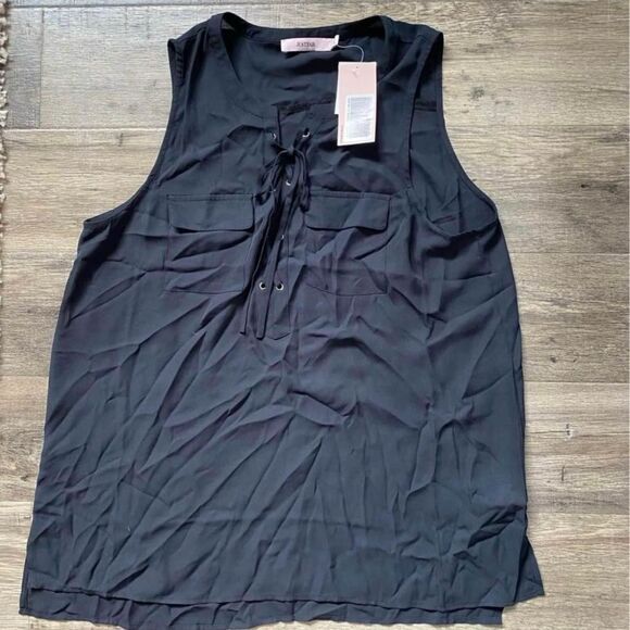 NEW WITH TAGS WOMENS TOP SZ XXL - Picture 1 of 3